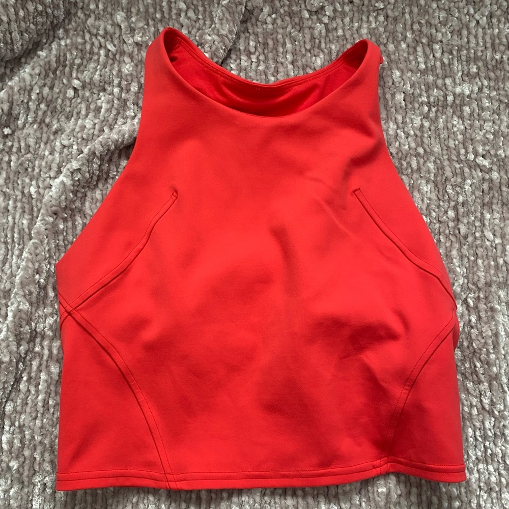 Lululemon invigorate top